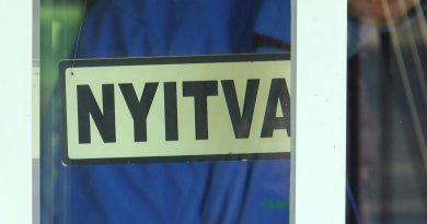 Újra nyit a könyvtár!