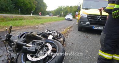 Kisodródott egy motoros a 76-os főúton, Balatonberény térségében