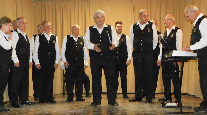 Somogyzsitfán lépett fel a Marcali Bajtársi Egyesület Dalárdája