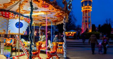 Téli Varázs Siófokon – ahol az ünneplőbe öltözött Balaton esszenciája vár!