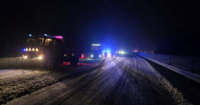 Elakadt járműveket mentettek a tűzoltók Somogyban – KÉPEK, VIDEÓK