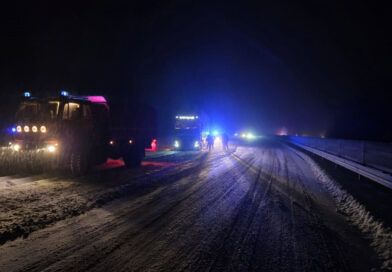 Elakadt járműveket mentettek a tűzoltók Somogyban – KÉPEK, VIDEÓK