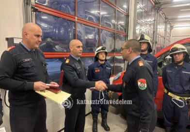 Évtizedek óta viselik büszkén az egyenruhát