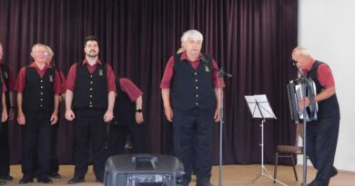 A Marcali Bajtársi Egyesület Dalárdája Somogysárdon szerepelt
