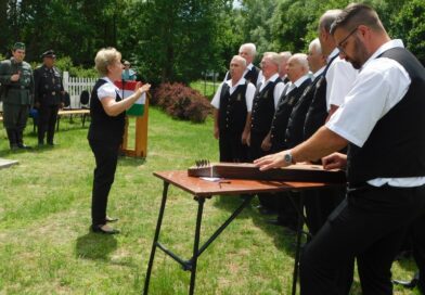 II. világháborús emlékmű ünnepélyes avatására kapott meghívást a Marcali Bajtársi Egyesület Dalárdája