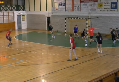 Kommentár nélkül – A nagy visszavágó. Barátságos tanár-diák futballmérkőzés 2026 – VIDEÓ