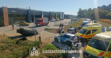 Három gépkocsi karambolozott Kaposváron