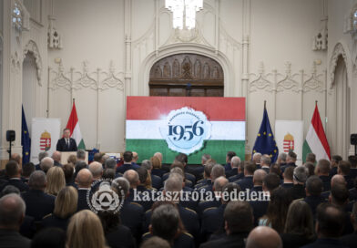 Ünnepi állománygyűlés és elismerések